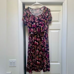 Latched Mama Short Sleeve Drawstring Nursing Dress,  size S